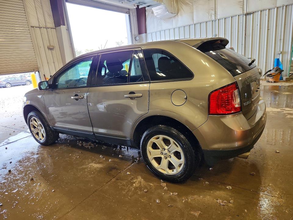 53412876 :رقم المزاد ، 2FMDK3JC0EBA32924 vin ، 2014 Ford Edge مزاد بيع