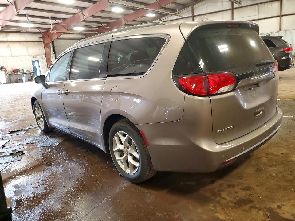 53224156 :رقم المزاد ، 2C4RC1FG1JR182825 vin ، 2018 Chrysler Pacifica مزاد بيع