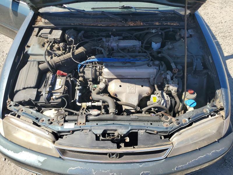 1996 Honda Accord მანქანა იყიდება აუქციონზე, vin: 1HGCD5636TA161727, აუქციონის ნომერი: 55322636