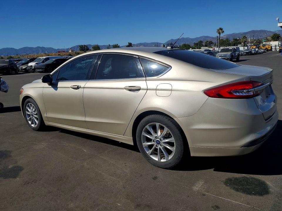 53267946 :رقم المزاد ، 3FA6P0H71HR382497 vin ، 2017 Ford Fusion مزاد بيع
