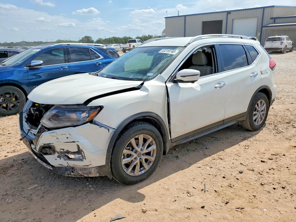 53319746 :رقم المزاد ، 5N1AT2MT2HC846485 vin ، 2017 Nissan Rogue مزاد بيع