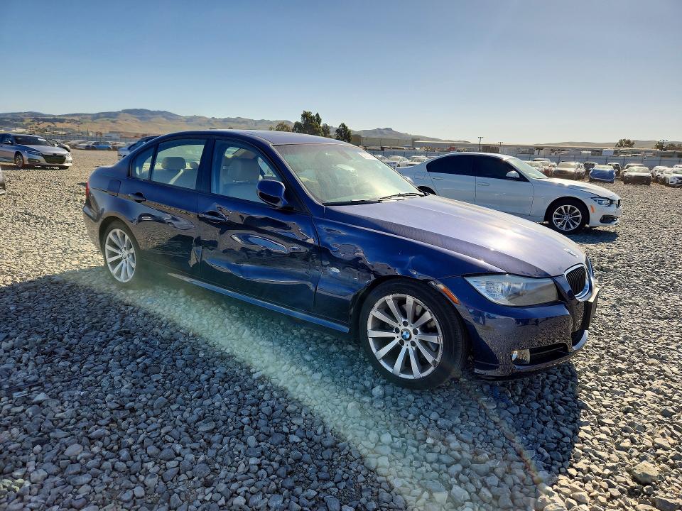 53837896 :رقم المزاد ، WBAPH5C50BF093451 vin ، 2011 Bmw 328 مزاد بيع