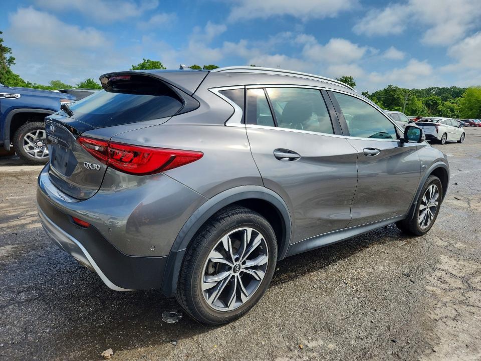 Продаж на аукціоні авто 2017 Infiniti Qx30, vin: SJKCH5CR2HA038961, номер лоту: 54713696