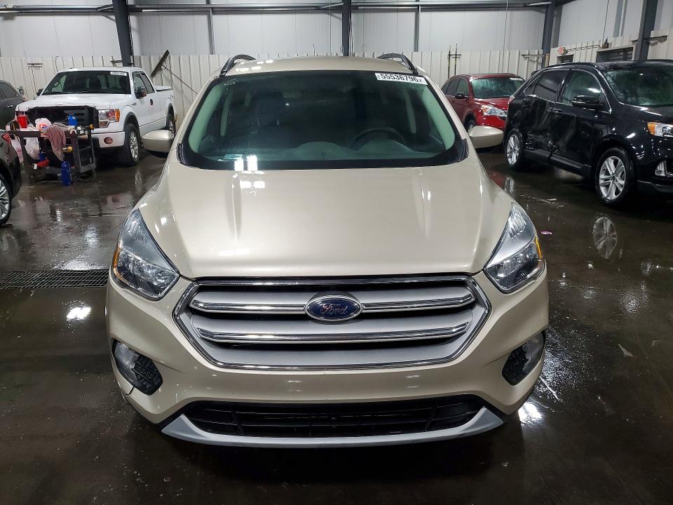 55536796 :رقم المزاد ، 1FMCU9GD3JUB56246 vin ، 2018 Ford Escape مزاد بيع