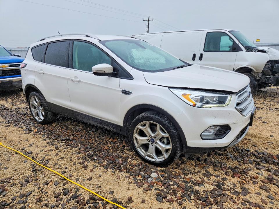 Продажа на аукционе авто 2018 Ford Escape, vin: 1FMCU9J94JUA64129, номер лота: 53879406