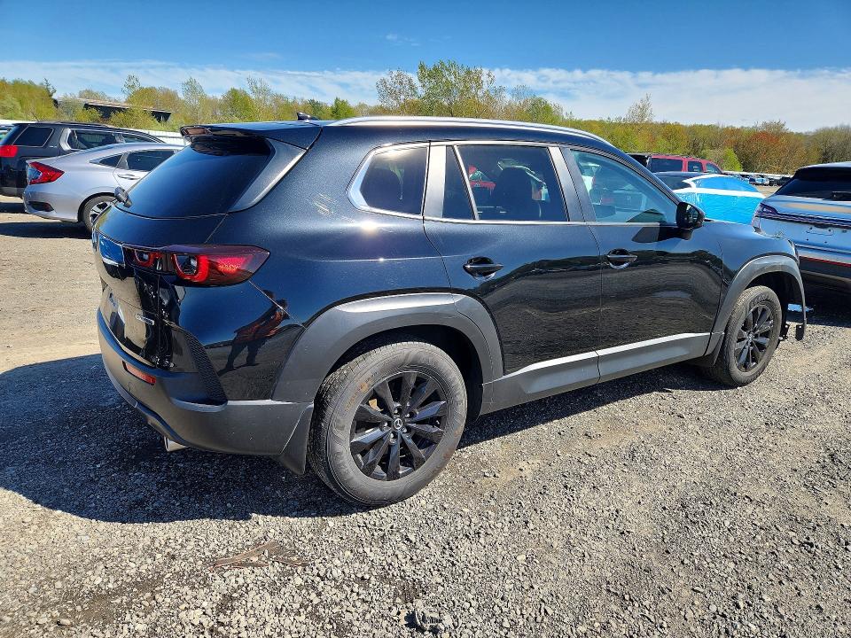 52382626 :رقم المزاد ، 7MMVABDM8RN232809 vin ، 2024 Mazda Cx-50 مزاد بيع
