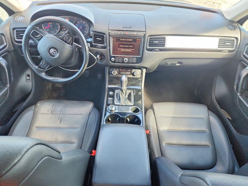 2016 Volkswagen Touareg მანქანა იყიდება აუქციონზე, vin: WVGEF9BP6GD008671, აუქციონის ნომერი: 52302956