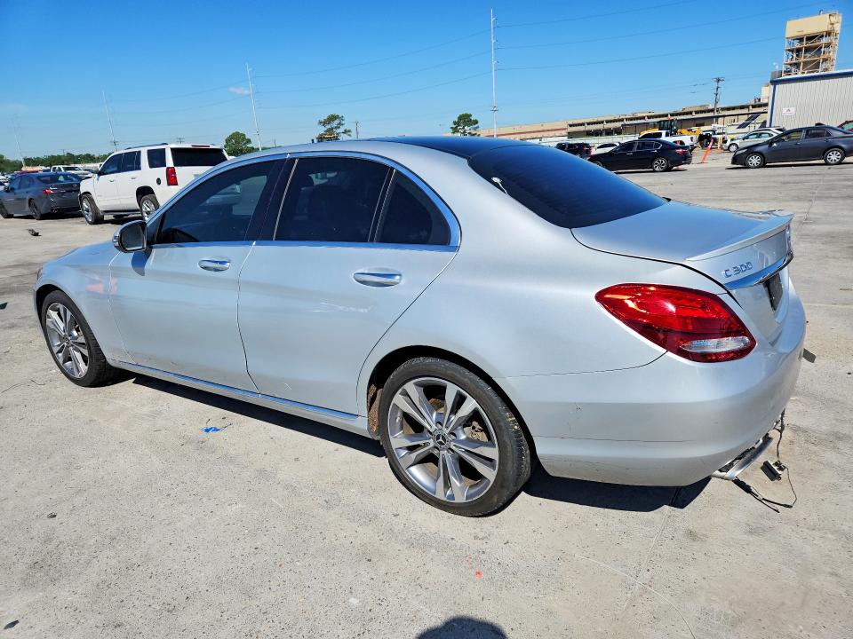52316576 :رقم المزاد ، 55SWF4JBXJU234762 vin ، 2018 Mercedes-benz C مزاد بيع