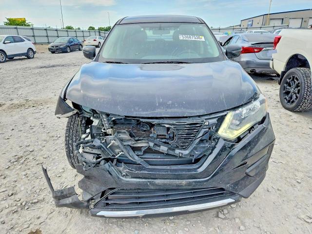 53687536 :رقم المزاد ، 5N1AT2MT1JC835242 vin ، 2018 Nissan Rogue مزاد بيع