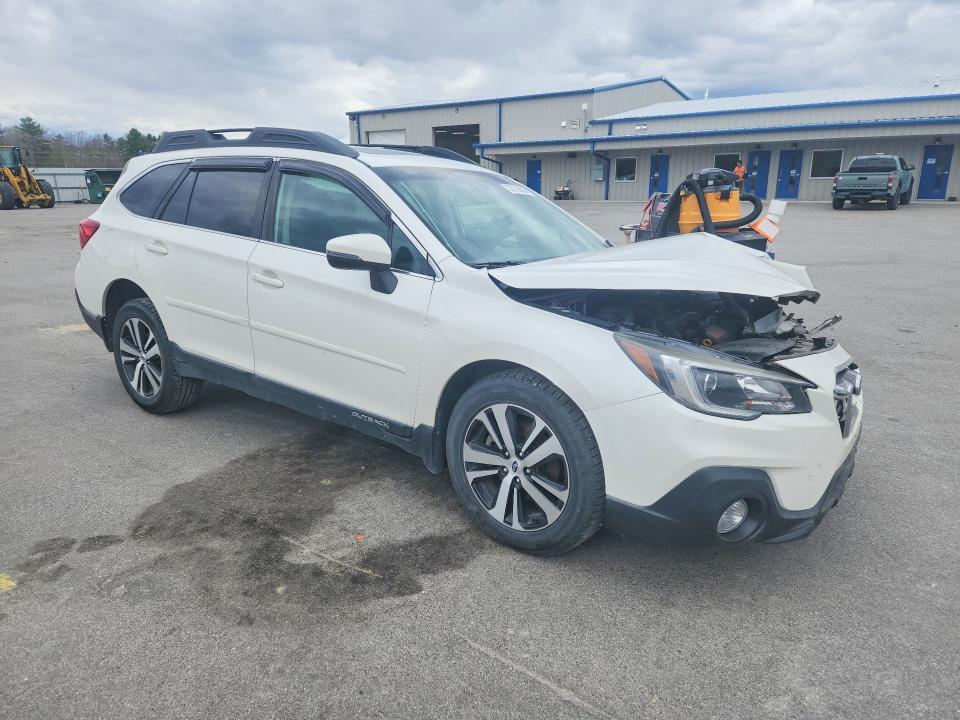 Продаж на аукціоні авто 2018 Subaru Outback, vin: 4S4BSAKC3J3213830, номер лоту: 52139636