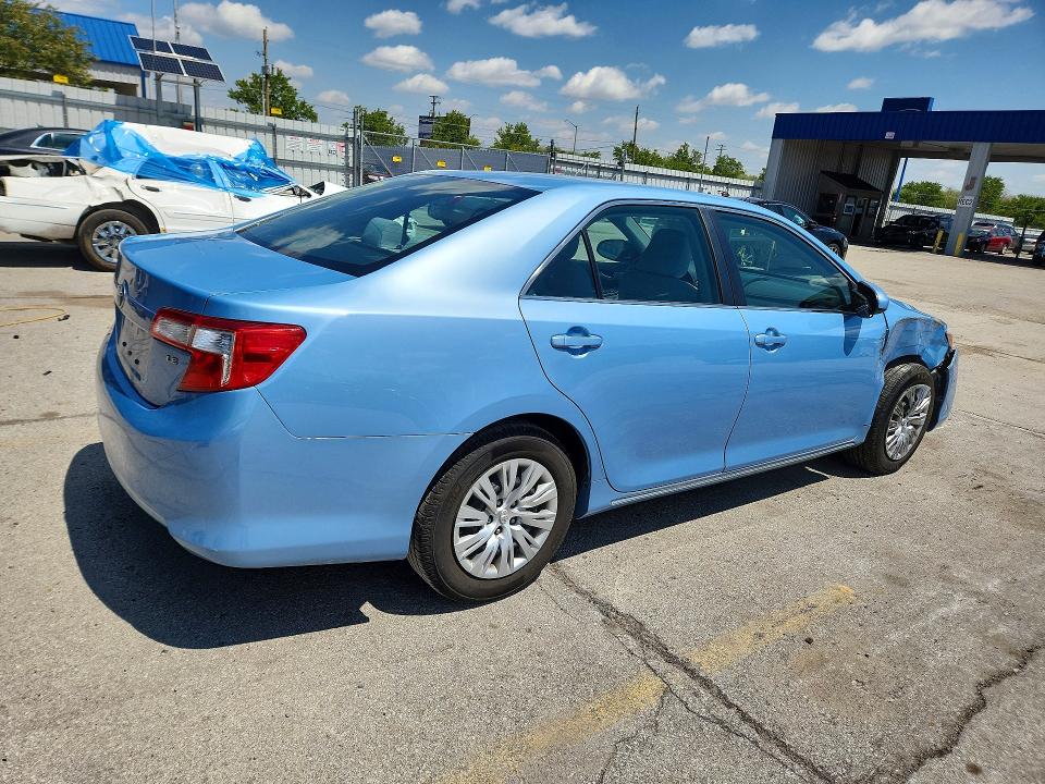 2012 Toyota Camry მანქანა იყიდება აუქციონზე, vin: 4T4BF1FK7CR246242, აუქციონის ნომერი: 52490676
