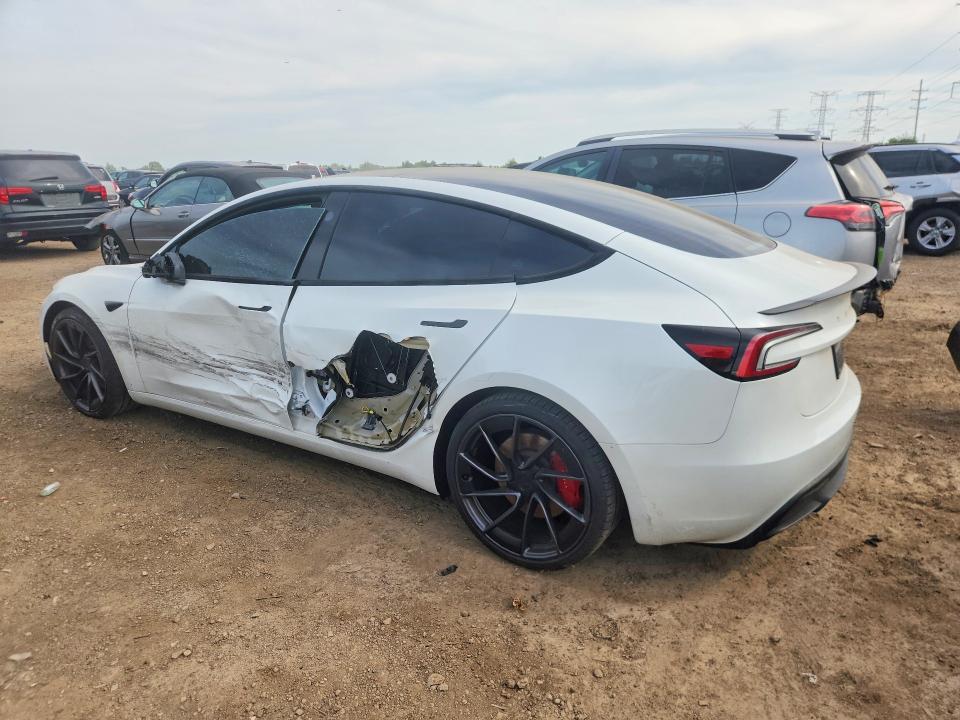 54546846 :رقم المزاد ، 5YJ3E1ET4SF036480 vin ، 2025 Tesla Model 3 مزاد بيع