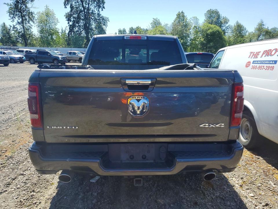 53763576 :رقم المزاد ، 1C6SRFHT8KN572799 vin ، 2019 Ram 1500 مزاد بيع