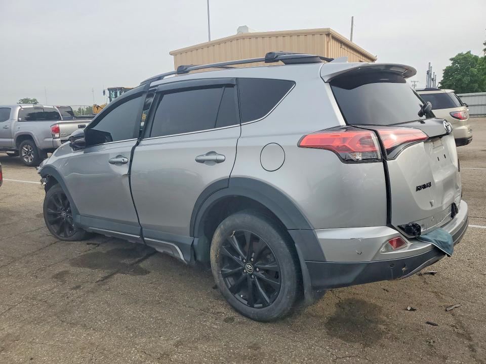 53900936 :رقم المزاد ، 2T3RFREV7JW823973 vin ، 2018 Toyota Rav4 مزاد بيع