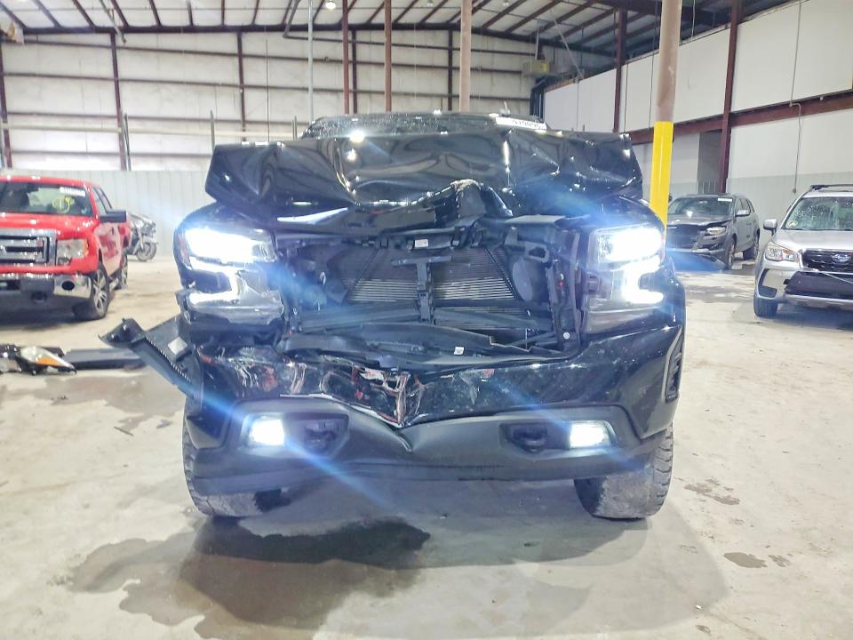 2020 Chevrolet Silverado მანქანა იყიდება აუქციონზე, vin: 3GCUYEED6LG436595, აუქციონის ნომერი: 52919096