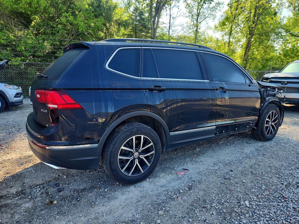 Продажа на аукционе авто 2021 Volkswagen Tiguan, vin: 3VV2B7AX7MM056772, номер лота: 55305566