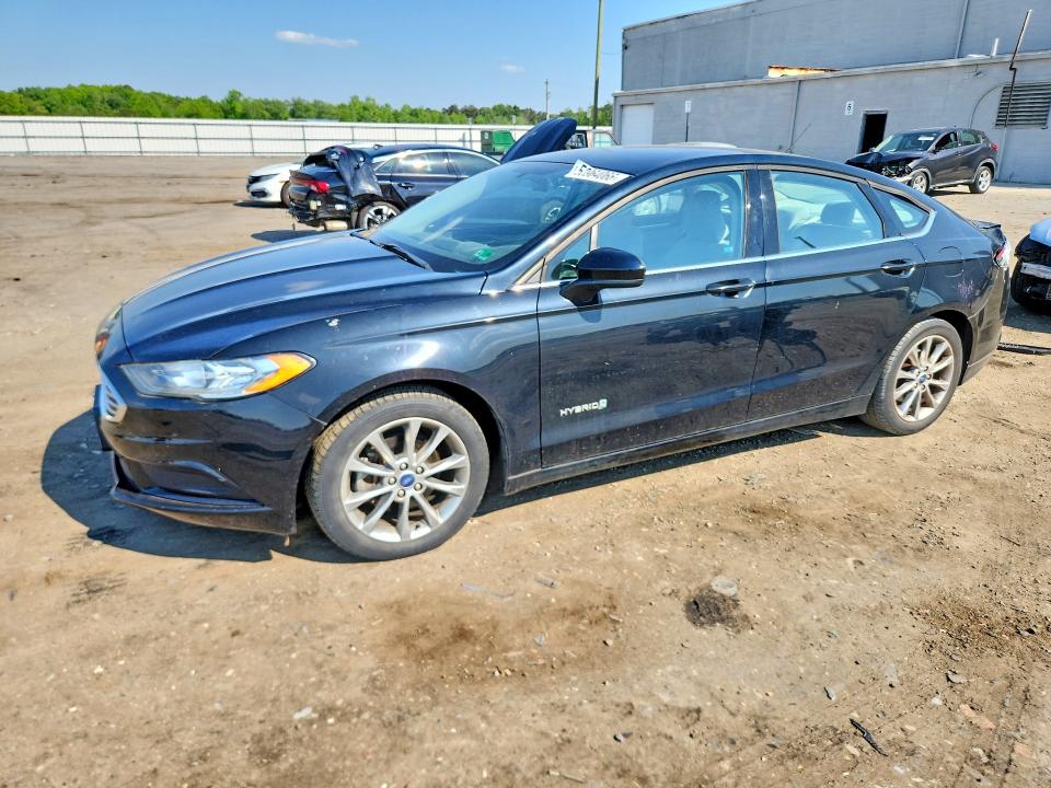 2017 Ford Fusion მანქანა იყიდება აუქციონზე, vin: 3FA6P0LU2HR138337, აუქციონის ნომერი: 53964066