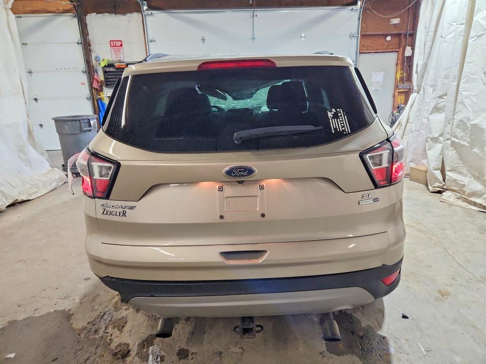 2017 Ford Escape მანქანა იყიდება აუქციონზე, vin: 1FMCU9GD2HUC77022, აუქციონის ნომერი: 53728776
