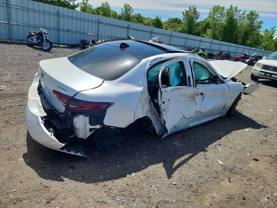 Aukcja sprzedaży 2017 Alfa Romeo Giulia, vin: ZARFAECN1H7559254, numer aukcji: 52928216