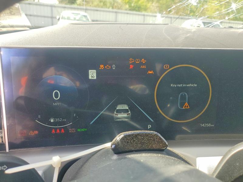 Продаж на аукціоні авто 2025 Hyundai Tucson, vin: KM8JEDD12SU327488, номер лоту: 53566986