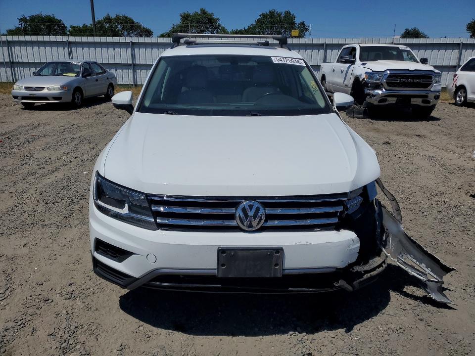 54725046 :رقم المزاد ، 3VV2B7AX1KM124769 vin ، 2019 Volkswagen Tiguan مزاد بيع