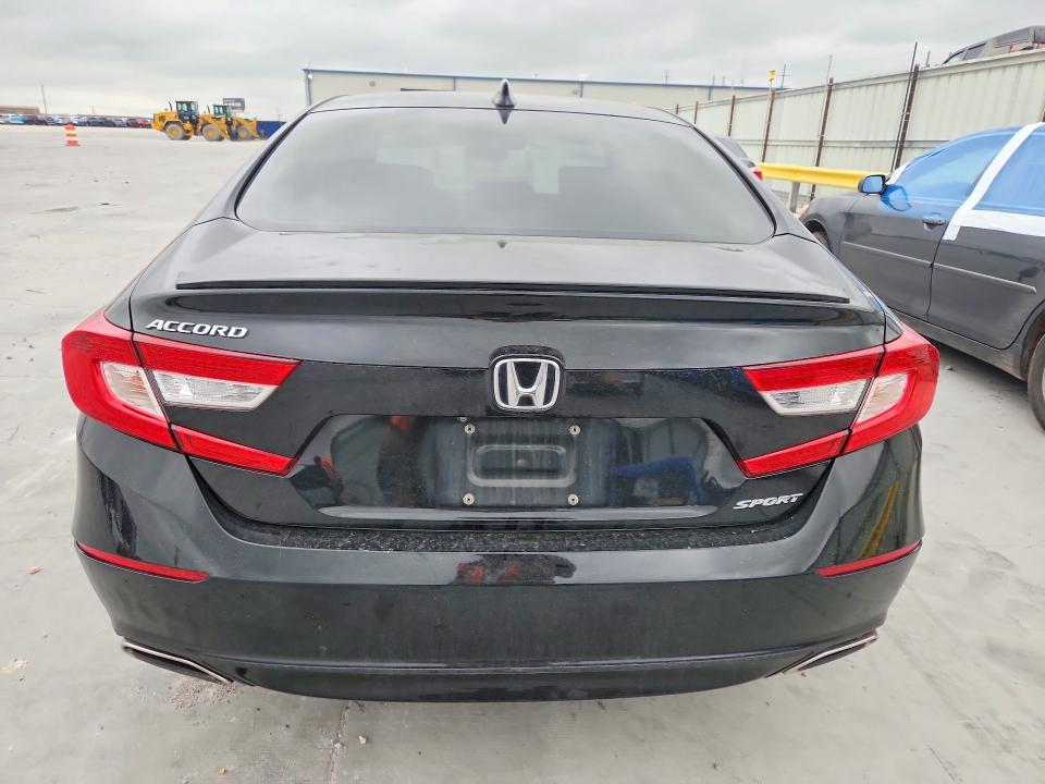 53137516 :رقم المزاد ، 1HGCV1F30KA074653 vin ، 2019 Honda Accord مزاد بيع
