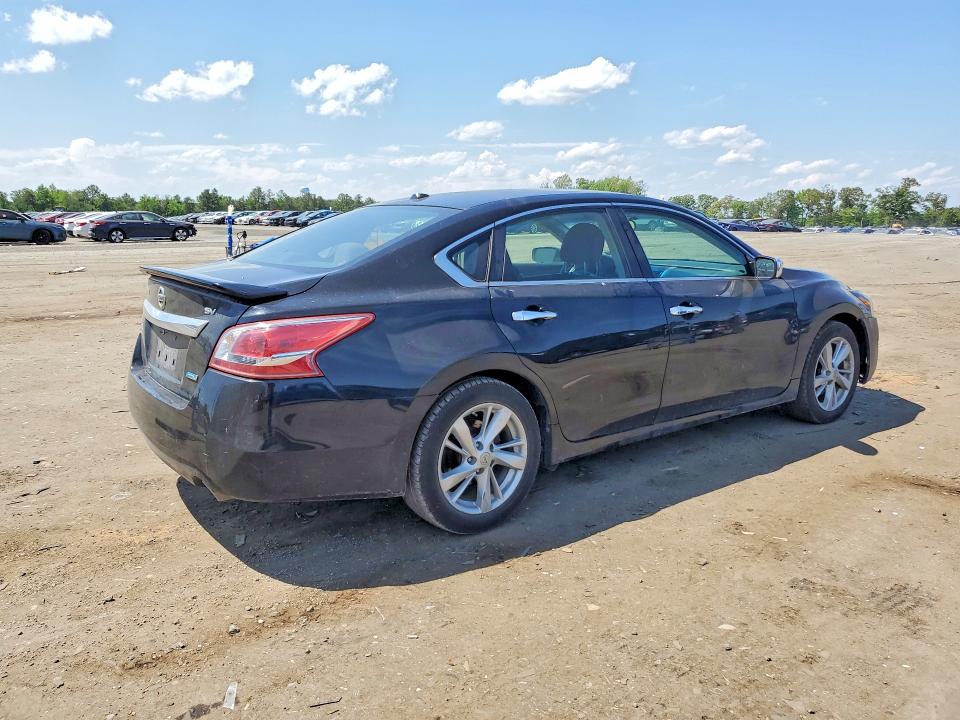 2013 Nissan Altima მანქანა იყიდება აუქციონზე, vin: 1N4AL3AP2DN438266, აუქციონის ნომერი: 54058556