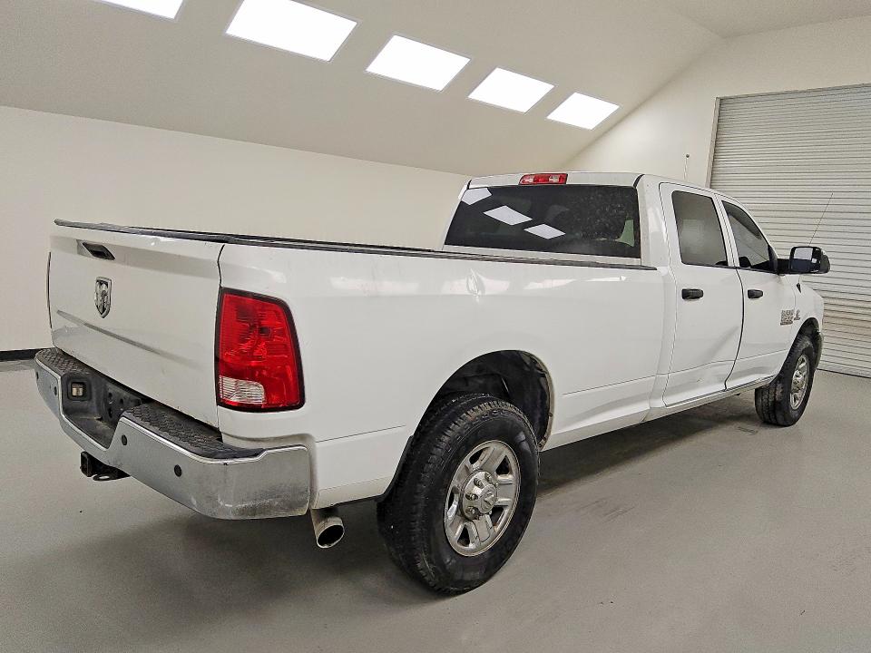 53654366 :رقم المزاد ، 3C6UR4HL6FG608341 vin ، 2015 Ram 2500 مزاد بيع