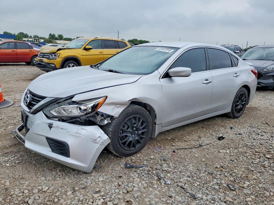 2018 Nissan Altima მანქანა იყიდება აუქციონზე, vin: 1N4AL3AP5JC299709, აუქციონის ნომერი: 52487916