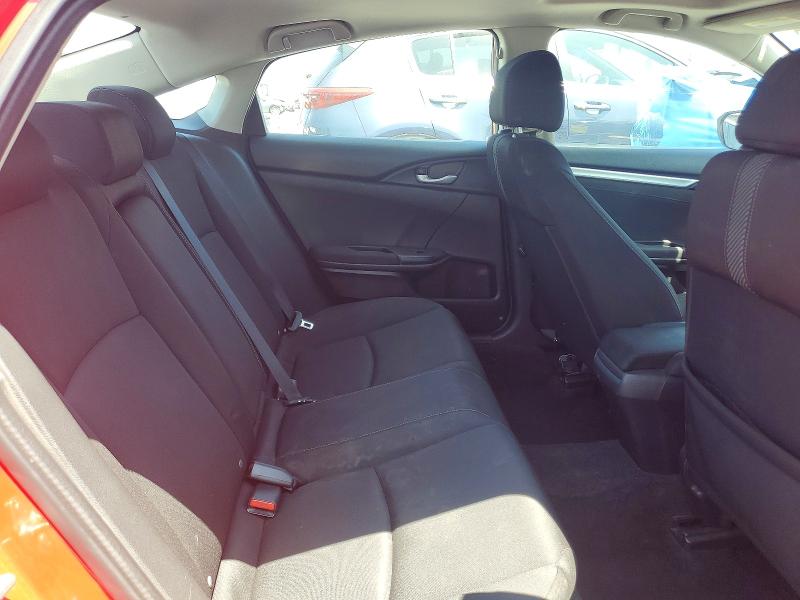 53630256 :رقم المزاد ، 2HGFC2F72JH510284 vin ، 2018 Honda Civic مزاد بيع