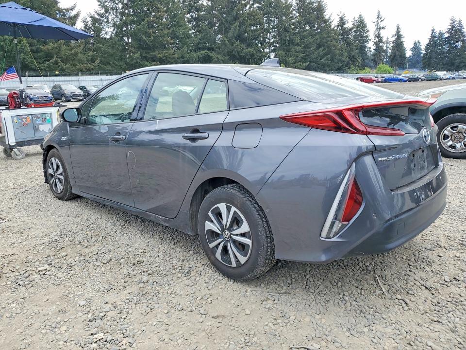 Продаж на аукціоні авто 2017 Toyota Prius Prime, vin: JTDKARFP9H3025584, номер лоту: 53161856