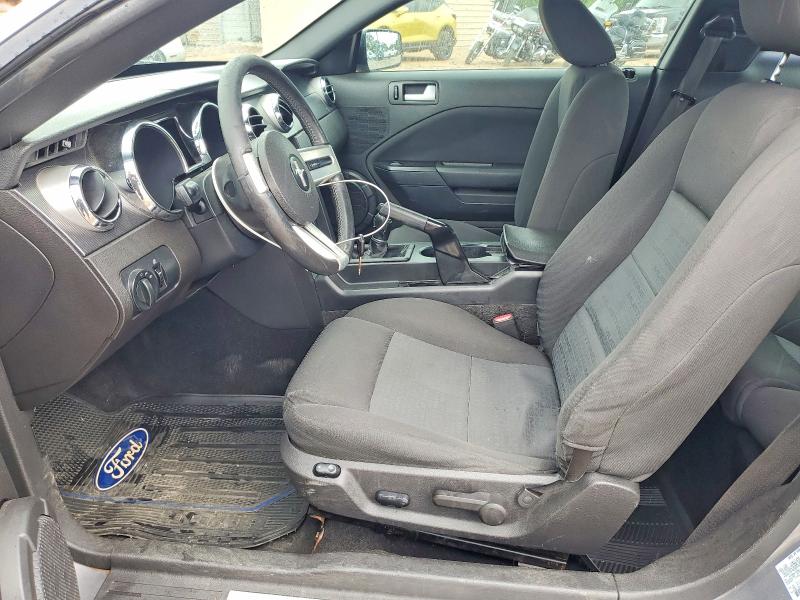 52526106 :رقم المزاد ، 1ZVFT80N675288418 vin ، 2007 Ford Mustang مزاد بيع