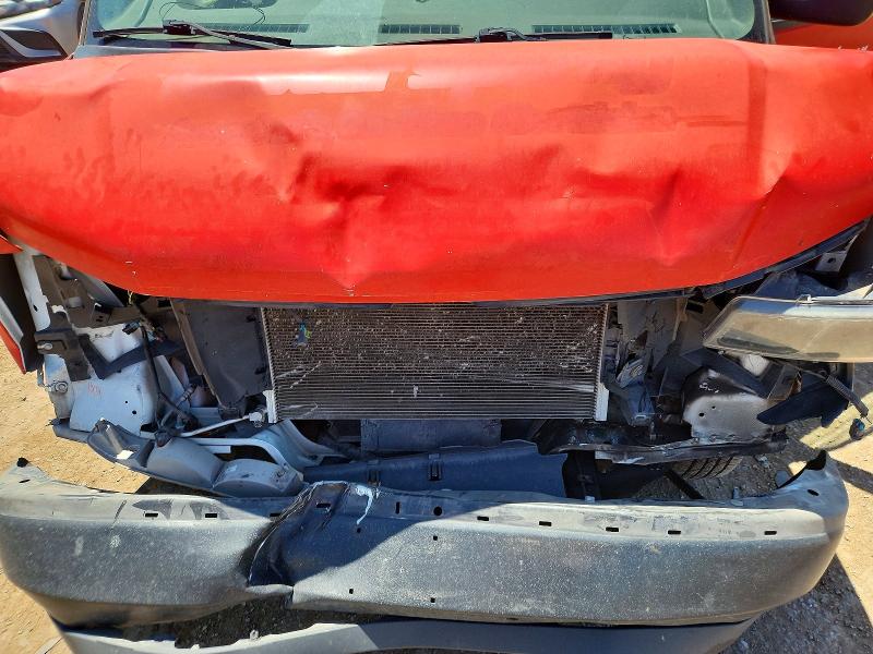Продажа на аукционе авто 2019 Chev Express G2500, vin: 1GCWGAFP2K1372887, номер лота: 49261736