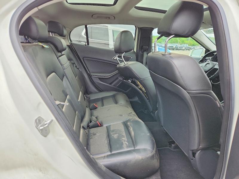 53964046 :رقم المزاد ، WDCTG4GB4FJ031482 vin ، 2015 Mercedes-benz Gla مزاد بيع