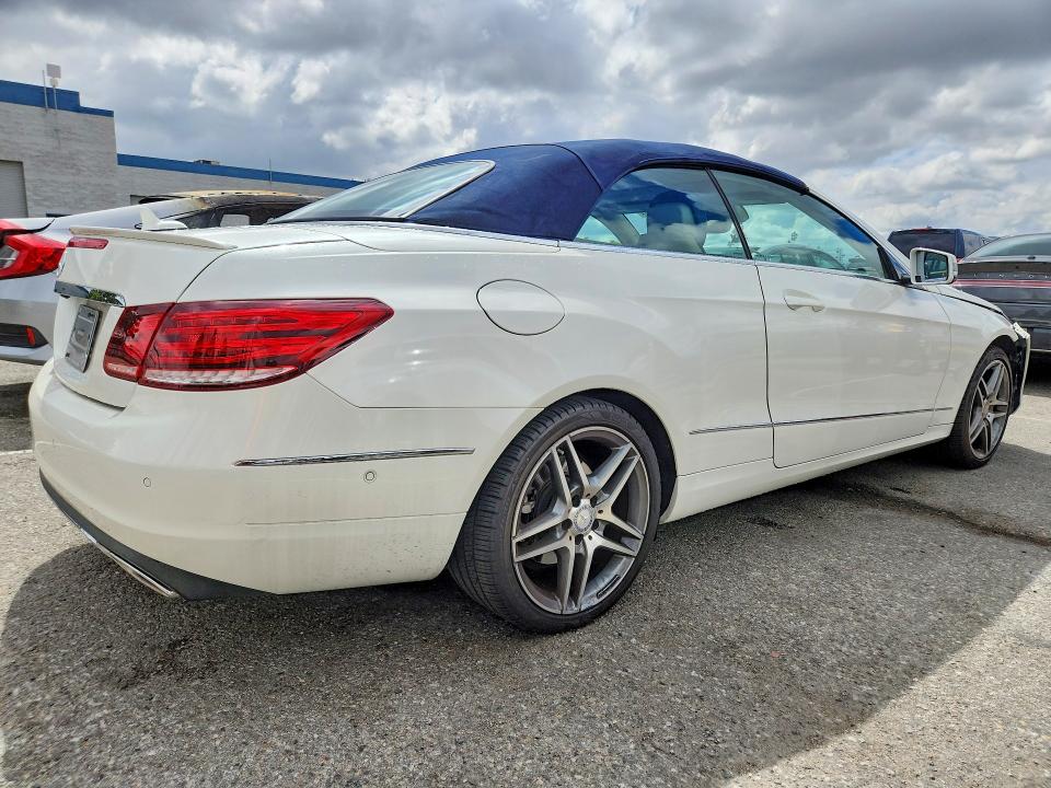Продаж на аукціоні авто 2015 Mercedes-benz E, vin: WDDKK6FFXFF294486, номер лоту: 52030896