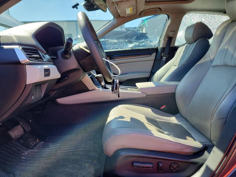 Продаж на аукціоні авто 2018 Honda Accord, vin: 1HGCV1F41JA254862, номер лоту: 52318636