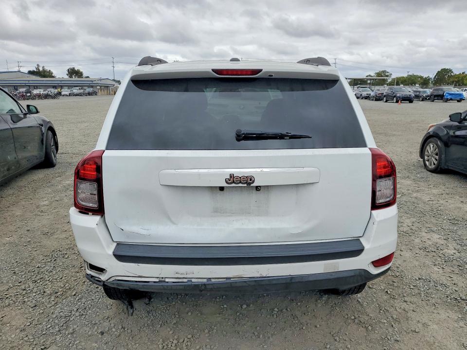 2016 Jeep Compass მანქანა იყიდება აუქციონზე, vin: 1C4NJCBA7GD665197, აუქციონის ნომერი: 51317376