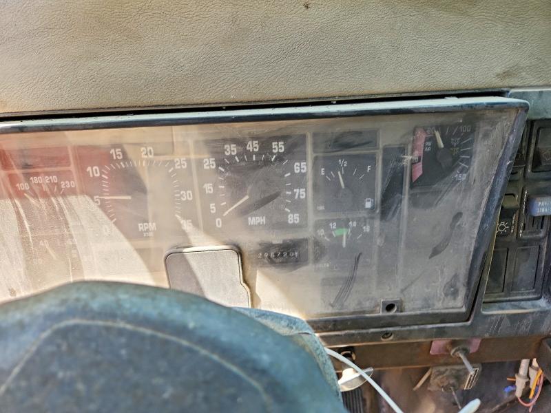 1992 International 4900 მანქანა იყიდება აუქციონზე, vin: 1HTSHN4R6NH433387, აუქციონის ნომერი: 48530216
