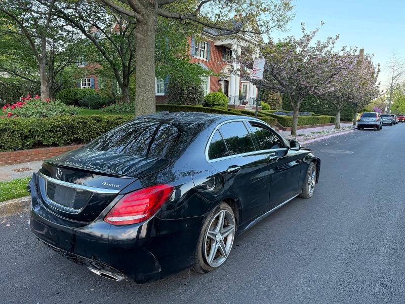 2015 Mercedes-benz C მანქანა იყიდება აუქციონზე, vin: 55SWF4KB4FU071838, აუქციონის ნომერი: 52608316