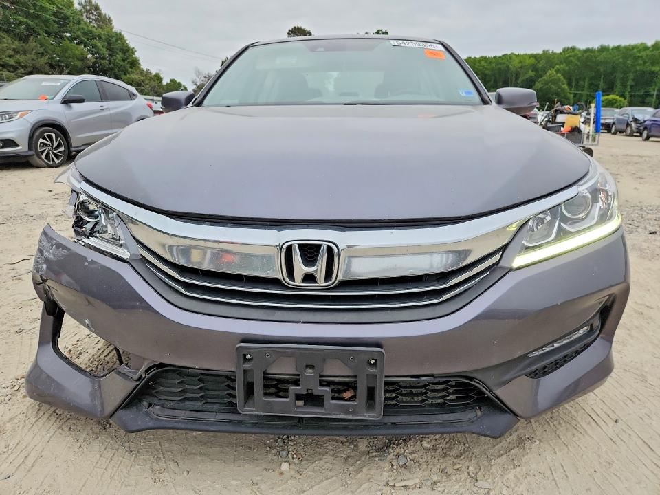 2017 Honda Accord მანქანა იყიდება აუქციონზე, vin: 1HGCR2F96HA156250, აუქციონის ნომერი: 54259356