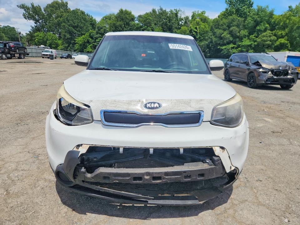 55142426 :رقم المزاد ، KNDJN2A23F7176087 vin ، 2015 Kia Soul مزاد بيع