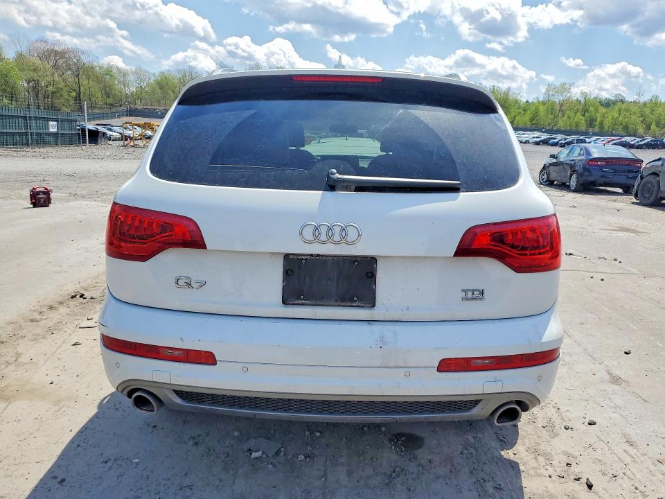 Продаж на аукціоні авто 2015 Audi Q7, vin: WA1WMAFE4FD024031, номер лоту: 52472746