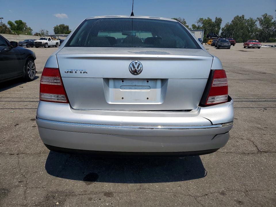 52782526 :رقم المزاد ، 3VWSA69M94M093082 vin ، 2004 Volkswagen Jetta مزاد بيع