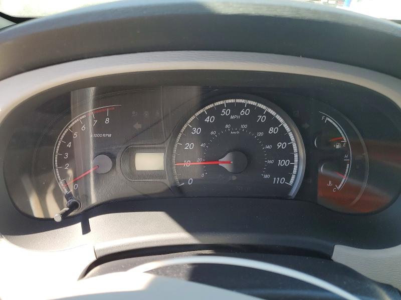 53366736 :رقم المزاد ، 5TDKK3DC8BS011904 vin ، 2011 Toyota Sienna مزاد بيع