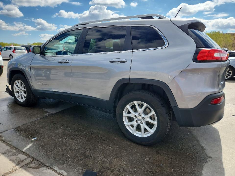 52091146 :رقم المزاد ، 1C4PJMCS0HW609002 vin ، 2017 Jeep Cherokee مزاد بيع