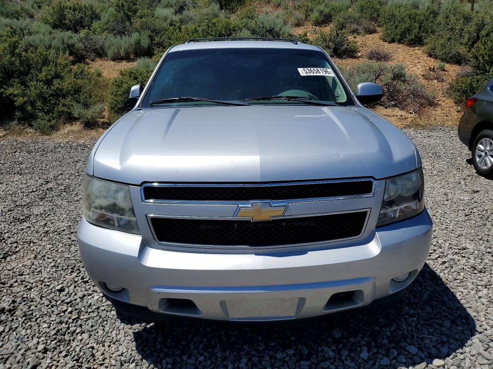 Продаж на аукціоні авто 2011 Chevrolet Suburban, vin: 1GNSKJE37BR262728, номер лоту: 53658196