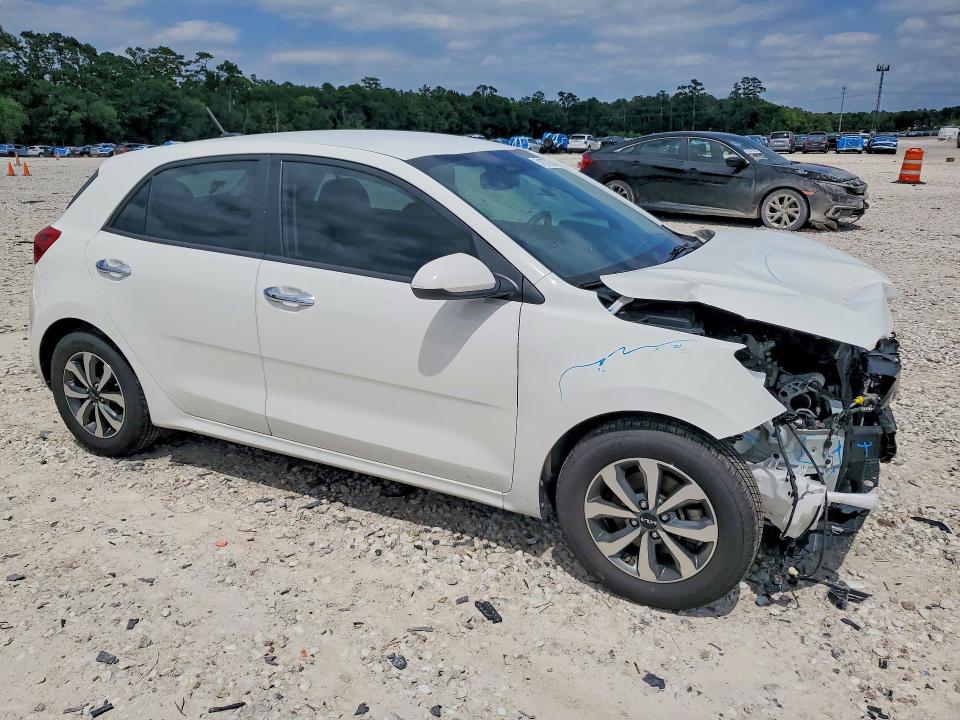 51827256 :رقم المزاد ، 3KPA25AD8PE558693 vin ، 2023 Kia Rio مزاد بيع