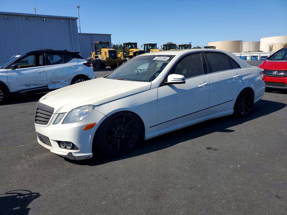 2010 Mercedes-benz E მანქანა იყიდება აუქციონზე, vin: WDDHF7CB9AA067706, აუქციონის ნომერი: 52261266