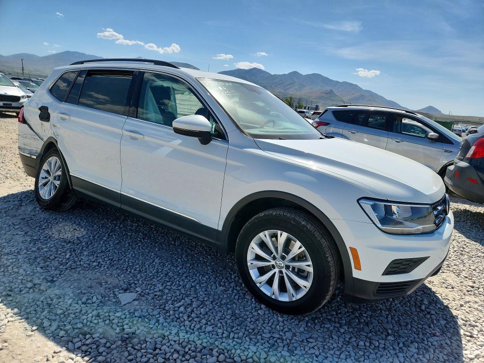 2020 Volkswagen Tiguan მანქანა იყიდება აუქციონზე, vin: 3VV2B7AX7LM002449, აუქციონის ნომერი: 52943626