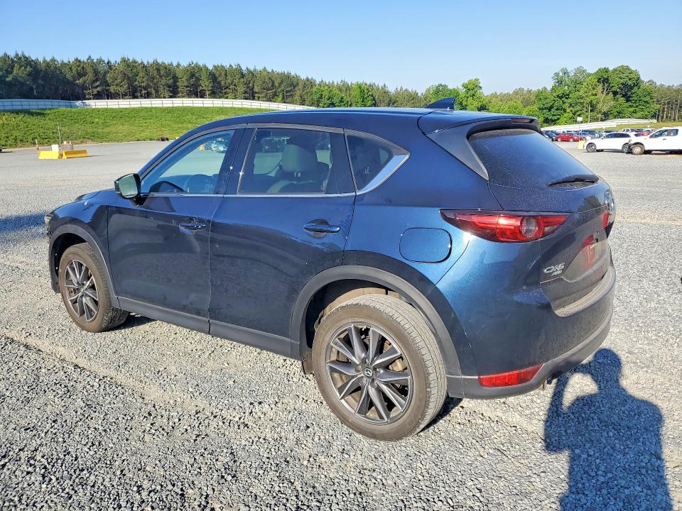 52358336 :رقم المزاد ، JM3KFBDL7H0174495 vin ، 2017 Mazda Cx-5 مزاد بيع
